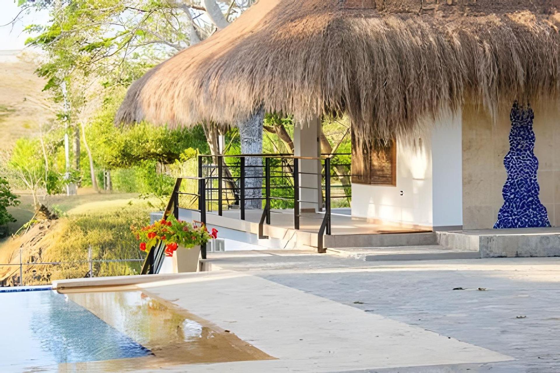 Modern & Fresh | Arroyito W/pool & Barbecue Villa *