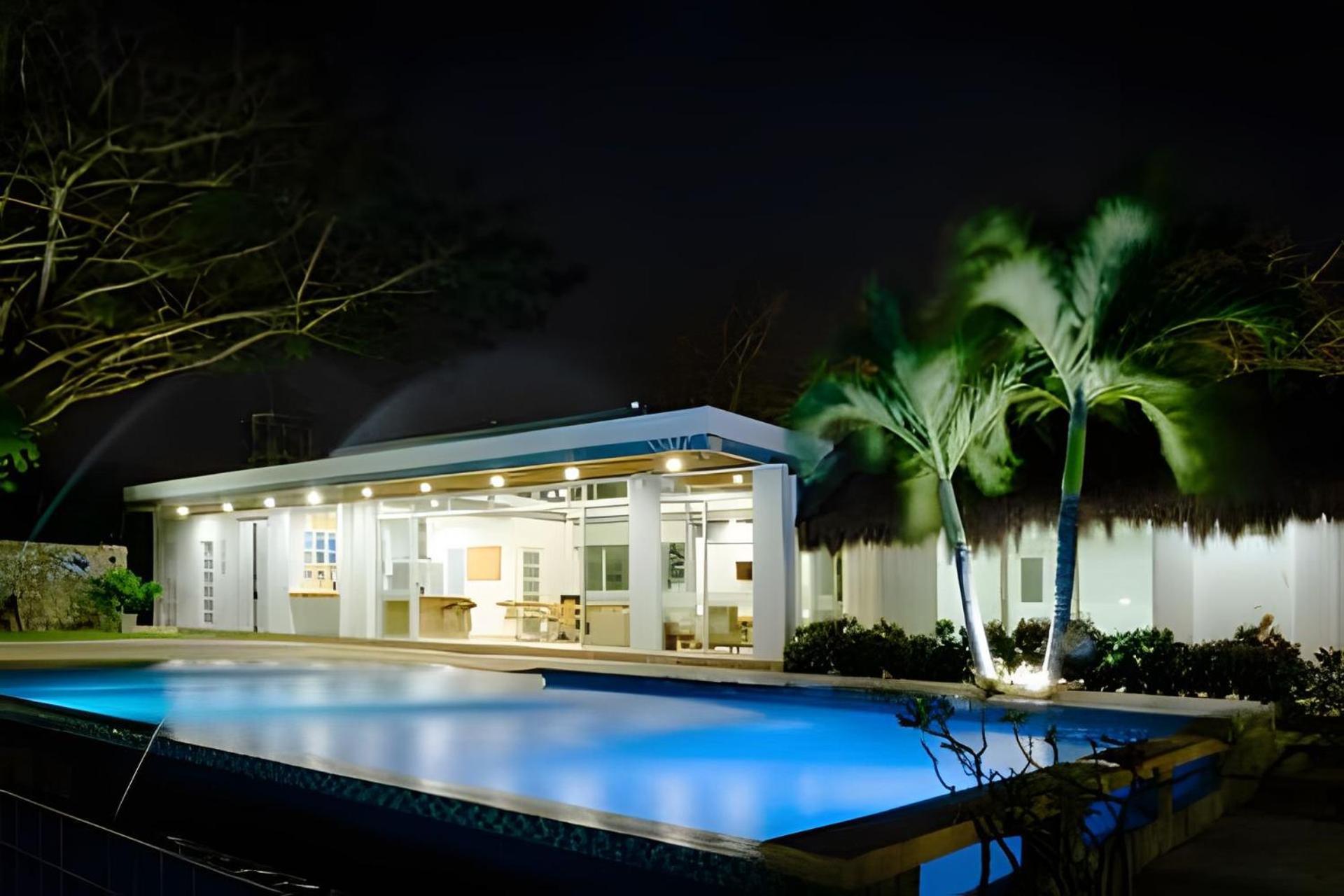 Modern & Fresh | Arroyito W/pool & Barbecue Villa