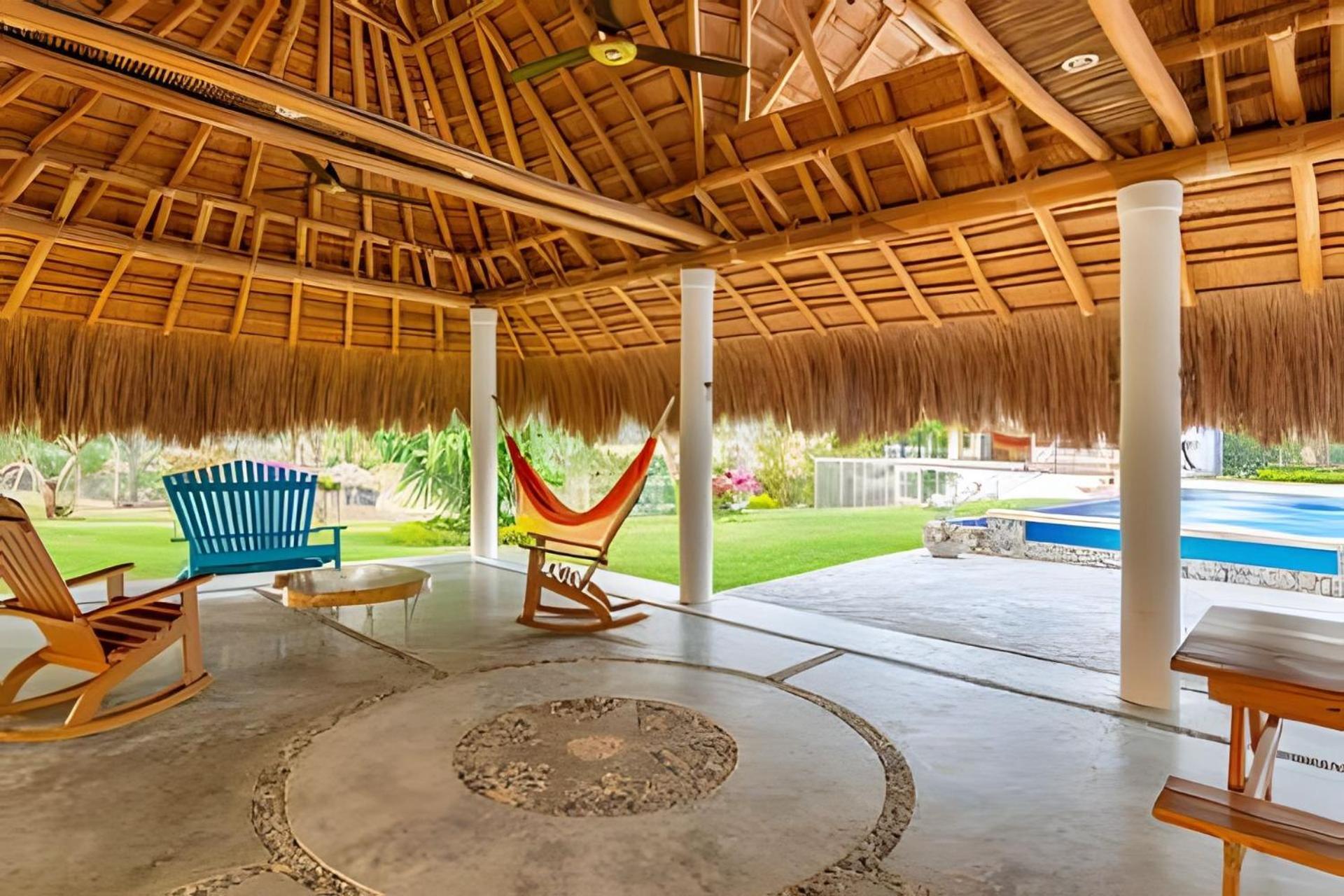 Villa Modern & Fresh | Arroyito W/pool & Barbecue *